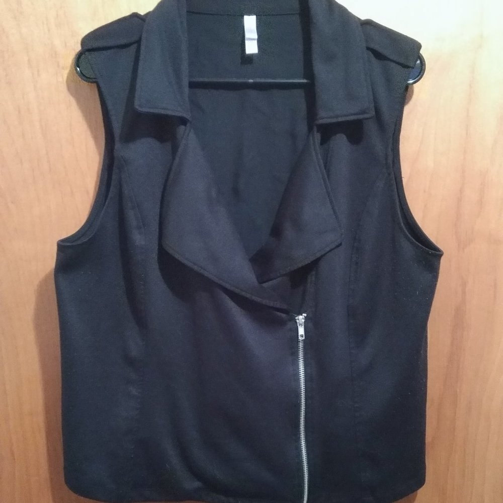 Xhilaration Black Moto Vest